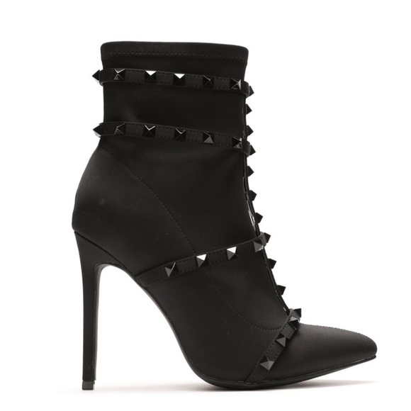 HOST PICK - Black Studded Boots - Picture 2 of 7